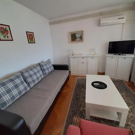 Adriatic Sea View Zoe דירה רוביני